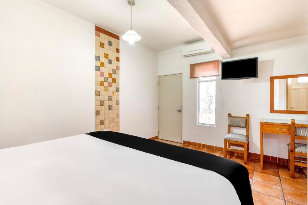 Hotel Arana Tonala Экстерьер фото